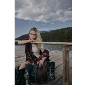 Rankinė, „Tequila Town Dimension“, 35 x 25  cm, Oda, Juoda